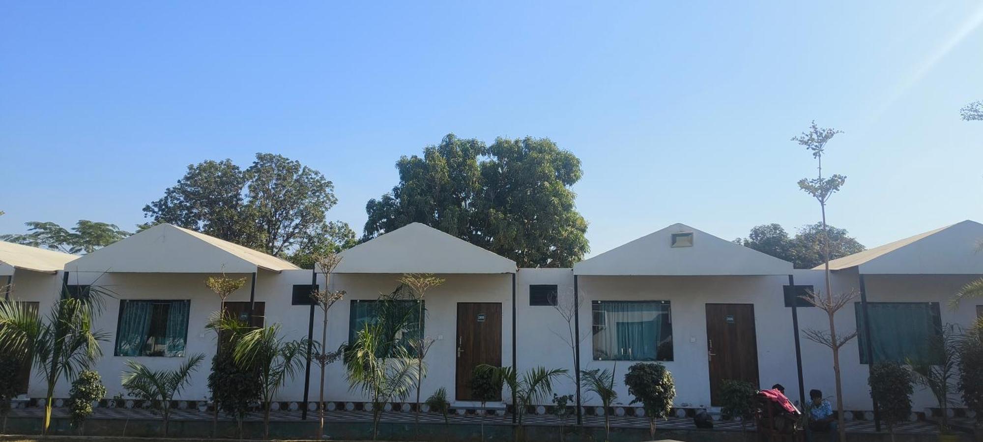 Long Drive Hotel And Resaurt Jaipur Luaran gambar